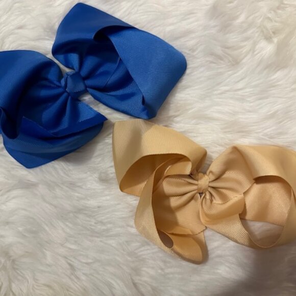 Hand Crafted Other - Bundle (2) of 8" Boutique Bows     5B8072